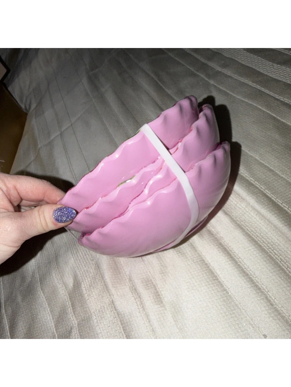 Paris Hilton Jadore Pink Rose Bowl Set 4pc Melamine Scalloped Floral